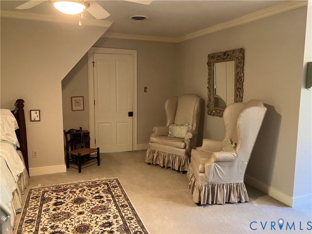 6711 Greenyard Rd, Chester, VA 23831