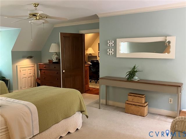 6711 Greenyard Rd, Chester, VA 23831
