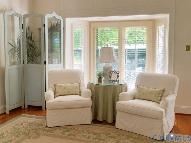 6711 Greenyard Rd, Chester, VA 23831