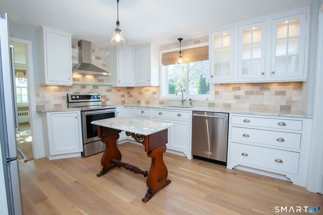 28 Tunxis Road, West Hartford, CT 06107