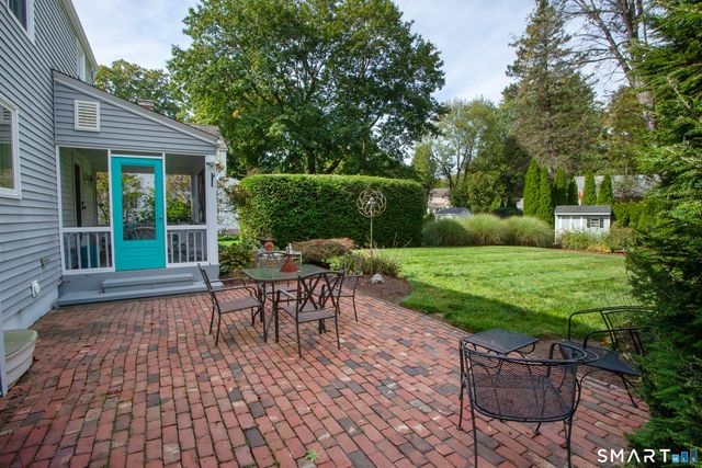 28 Tunxis Road, West Hartford, CT 06107