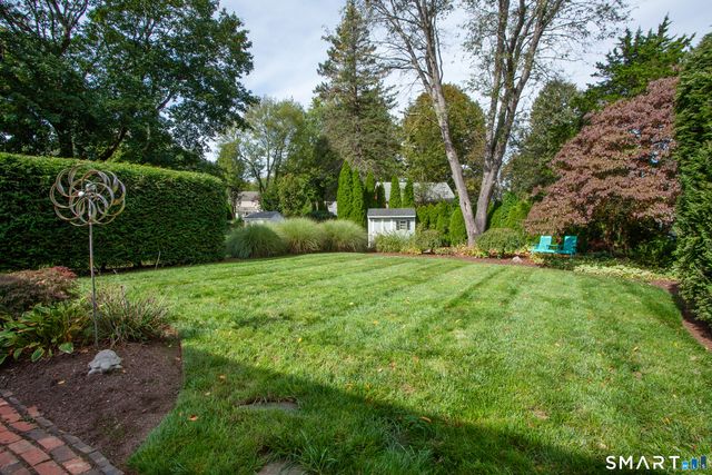 28 Tunxis Road, West Hartford, CT 06107