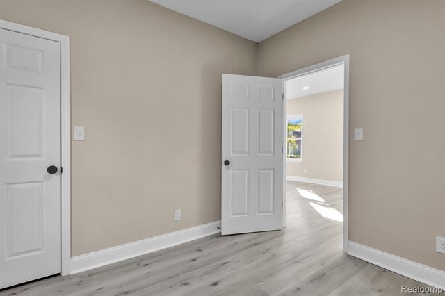 16211 Maddelein Street, Detroit, MI 48205