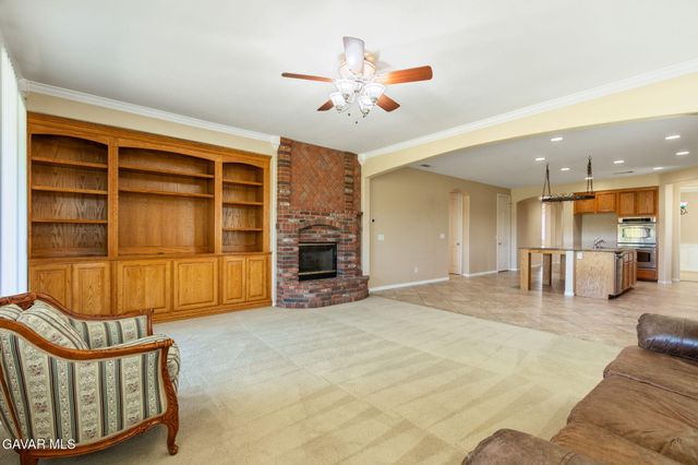 3643 Mountain Shadows Court, Palmdale, CA 93551