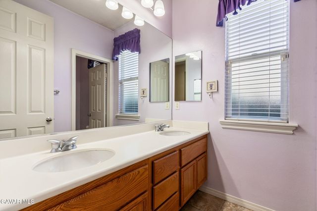3643 Mountain Shadows Court, Palmdale, CA 93551