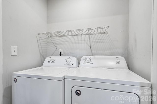 1824 Double Oaks Road, Charlotte, NC 28206