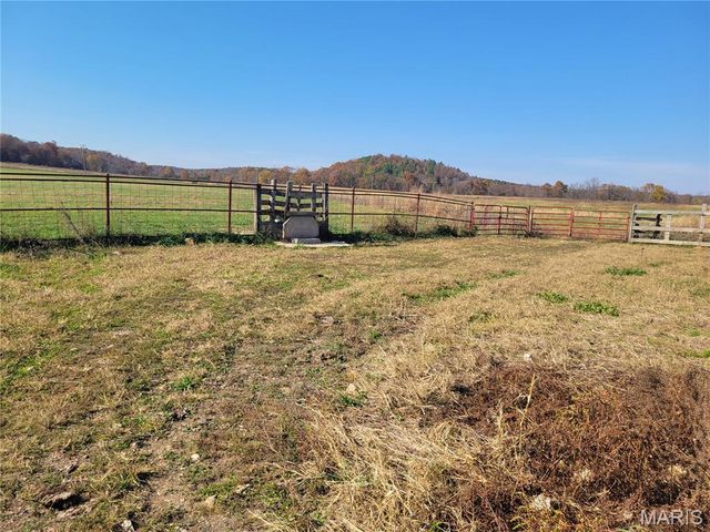 319 County Road 708A, Ellington, MO 63638