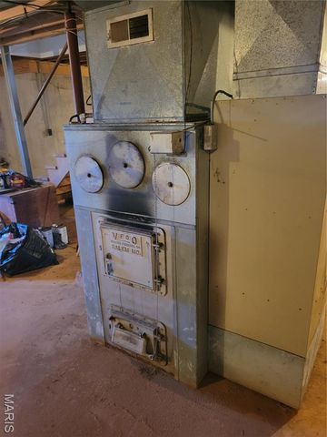 319 County Road 708A, Ellington, MO 63638