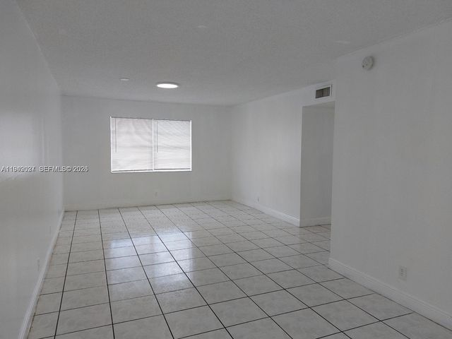 1201 SW 50th Ave 213-4, North Lauderdale, FL 33068