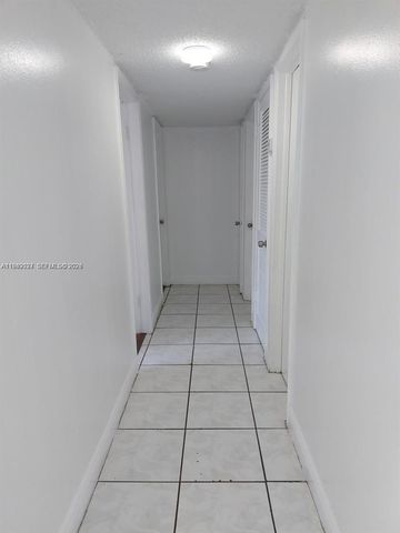 1201 SW 50th Ave 213-4, North Lauderdale, FL 33068