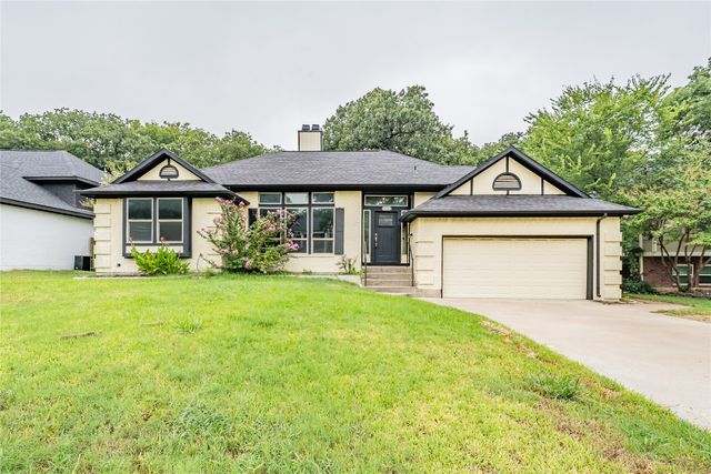 6833 Parkwood Drive, North Richland Hills, TX 76182