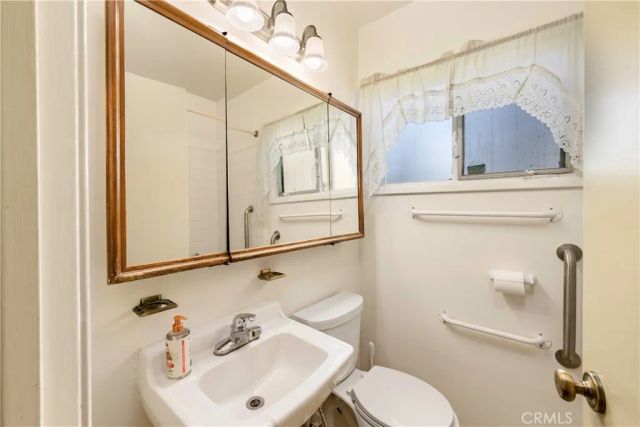 4429 Ladoga, Lakewood, CA 90713