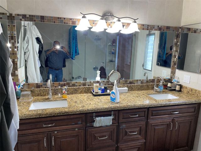 11901 NW 15th Street, Pembroke Pines, FL 33026