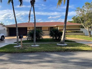 11901 NW 15th Street, Pembroke Pines, FL 33026