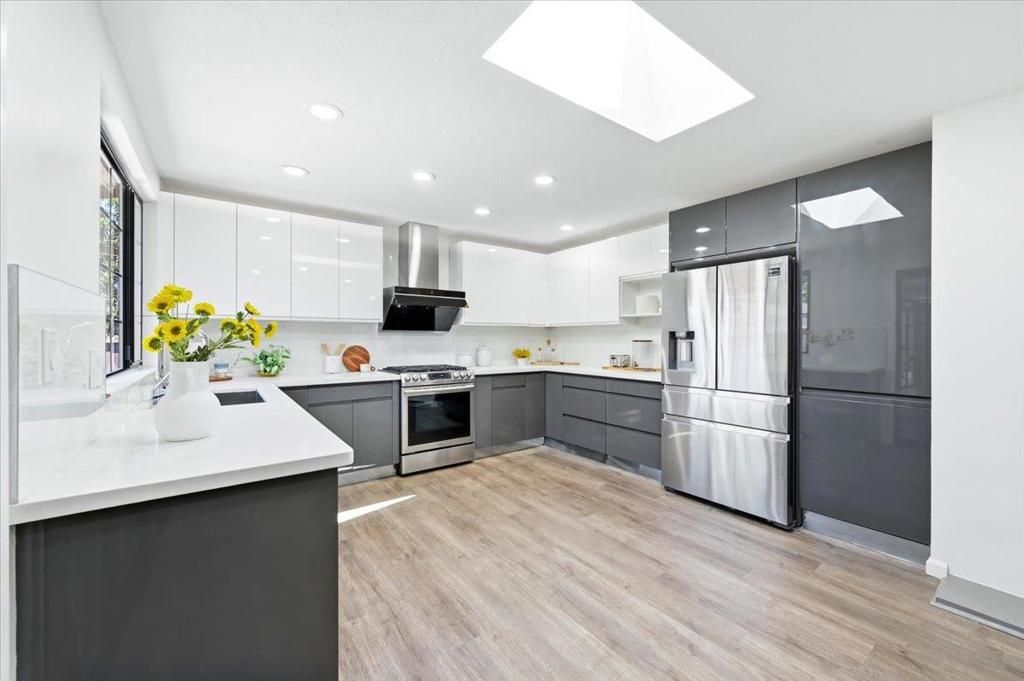 Image 12 of property listing at 2419 Brannan Place, Santa Clara, CA 95050