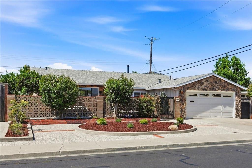 Image 4 of property listing at 2419 Brannan Place, Santa Clara, CA 95050