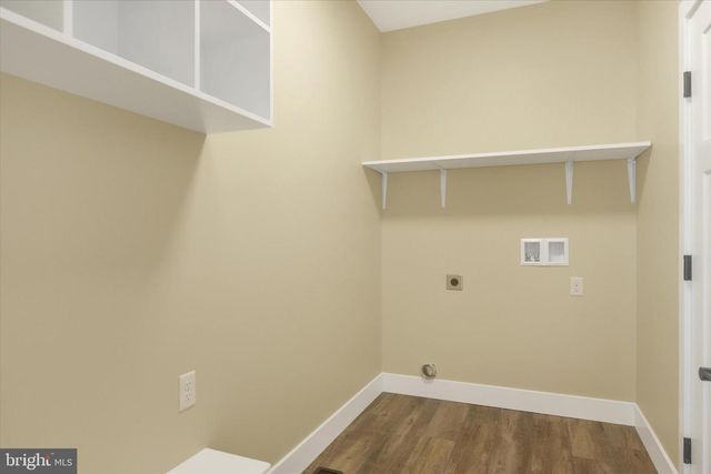 6195 MERION DR, Fayetteville, PA 17222