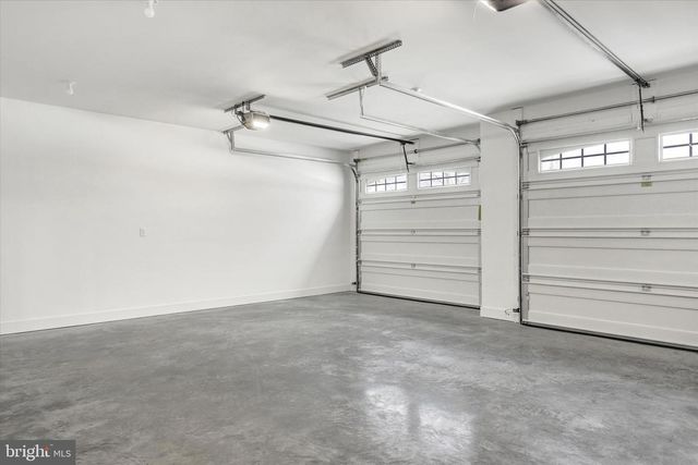 6195 MERION DR, Fayetteville, PA 17222