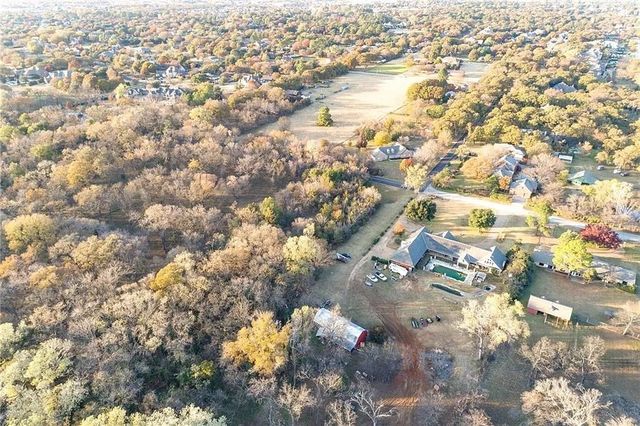 2001 Oak Knoll Drive, Colleyville, TX 76034