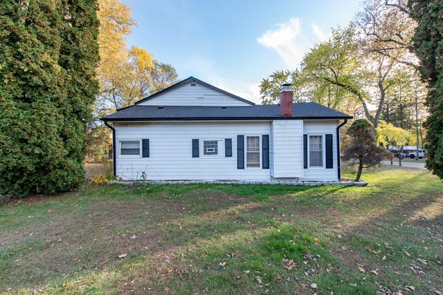 1901 Ezekiel Avenue, Zion, IL 60099
