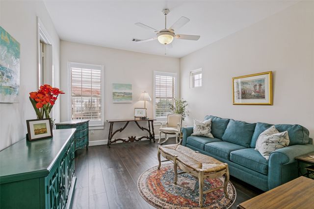 610 Via Ravello 311, Irving, TX 75039