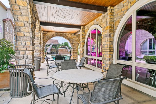 610 Via Ravello 311, Irving, TX 75039