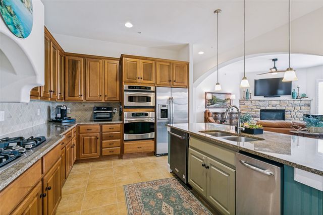 610 Via Ravello 311, Irving, TX 75039