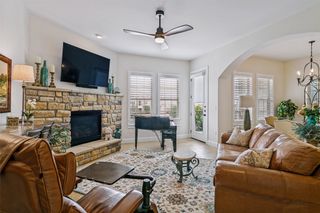 610 Via Ravello 311, Irving, TX 75039
