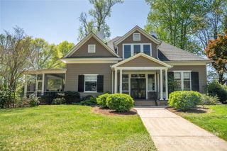 447 N Washington Street, Rutherfordton, NC 28139