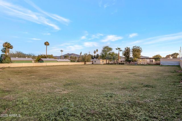 5040 W STEINWAY Drive, Laveen, AZ 85339