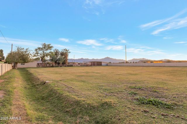 5040 W STEINWAY Drive, Laveen, AZ 85339