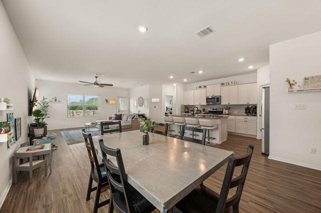 124 Flint Mountain RD, Georgetown, TX 78628