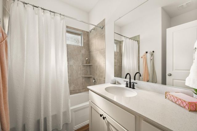 124 Flint Mountain RD, Georgetown, TX 78628