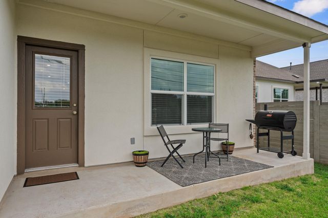 124 Flint Mountain RD, Georgetown, TX 78628