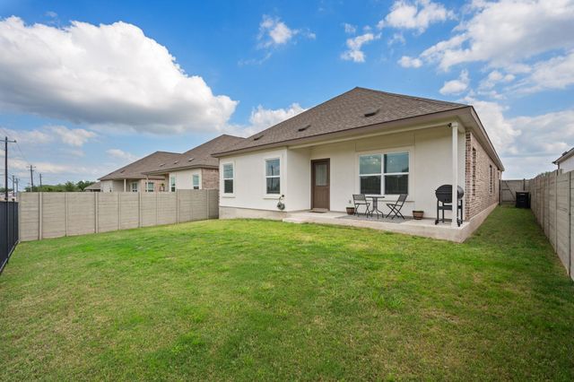 124 Flint Mountain RD, Georgetown, TX 78628