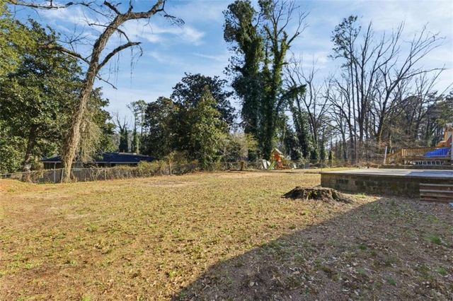 4810 Bartlett Road, Forest Park, GA 30297