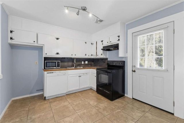 4810 Bartlett Road, Forest Park, GA 30297