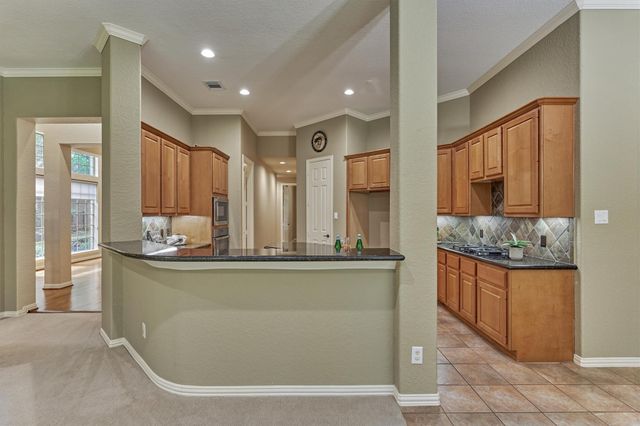 14 Mystic Pines Court, The Woodlands, TX 77382