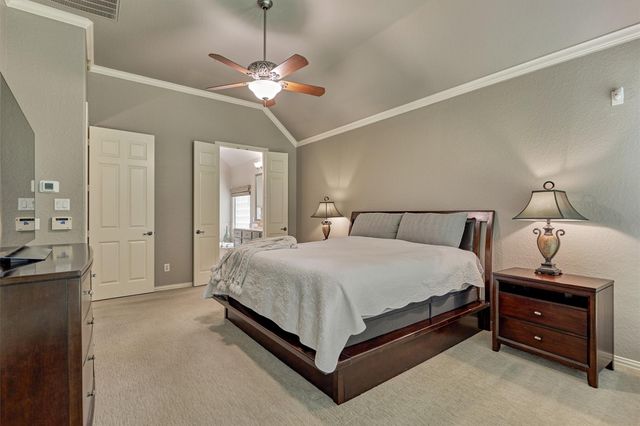 14 Mystic Pines Court, The Woodlands, TX 77382