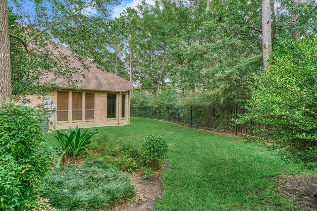 14 Mystic Pines Court, The Woodlands, TX 77382