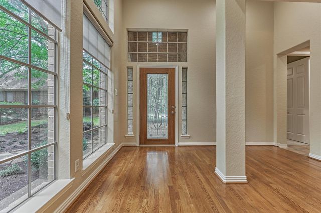 14 Mystic Pines Court, The Woodlands, TX 77382