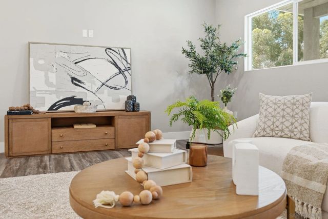 9965 Dunbar Lane, El Cajon, CA 92021