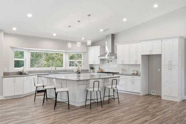 9965 Dunbar Lane, El Cajon, CA 92021