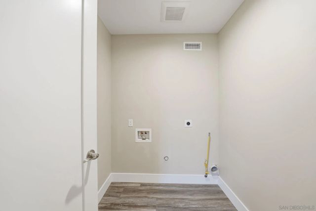 9965 Dunbar Lane, El Cajon, CA 92021