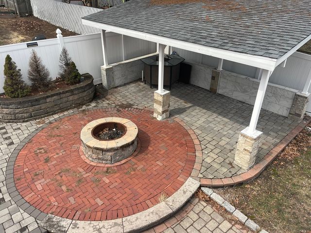 58 Brunswick Street, Lowell, MA 01852