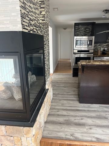 58 Brunswick Street, Lowell, MA 01852