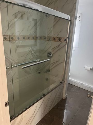 58 Brunswick Street, Lowell, MA 01852