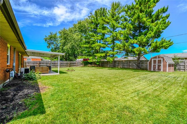 741 Homeway Drive, New Lebanon, OH 45345