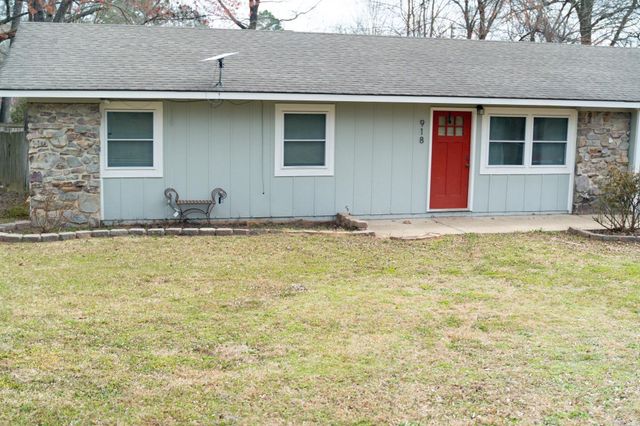 918 Ezell Street, Perryville, AR 72126
