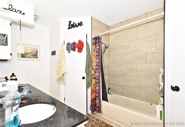 2926 S 122nd East Avenue, Tulsa, OK 74129